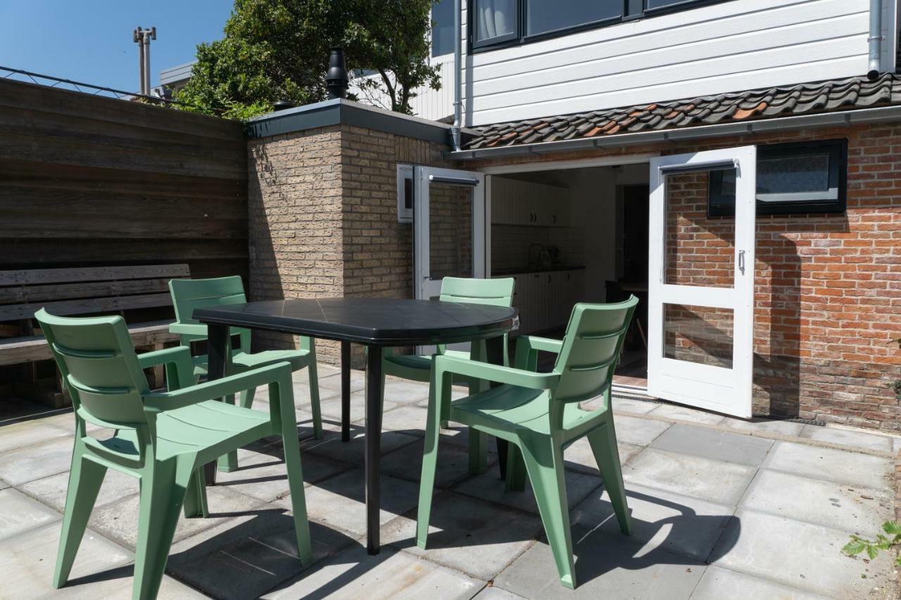 Holiday home Het Dokhuis *
